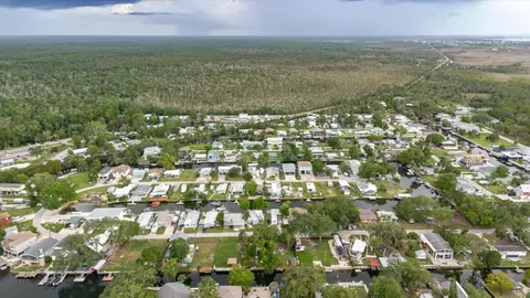 View/Area - 5323 Circle Dr, Weeki Wachee, FL 34607 photo 22 of 30
