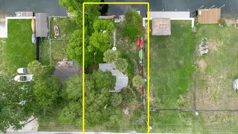 View/Area - 5323 Circle Dr, Weeki Wachee, FL 34607 photo 5 of 30