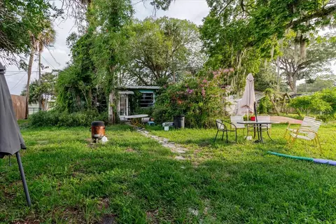 Exterior - 5323 Circle Dr, Weeki Wachee, FL 34607 photo 16 of 35