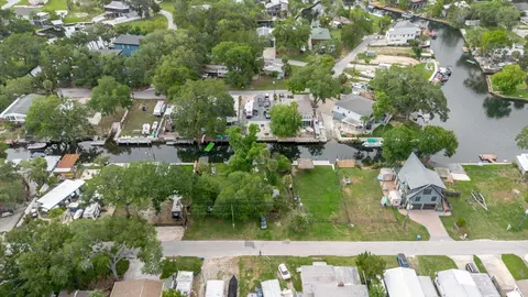 View/Area - 5323 Circle Dr, Weeki Wachee, FL 34607 photo 28 of 30