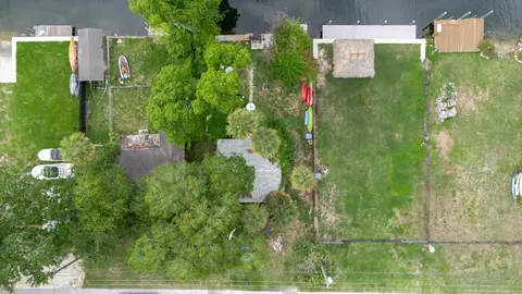 View/Area - 5323 Circle Dr, Weeki Wachee, FL 34607 photo 6 of 30
