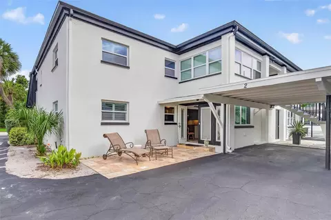 1065 Eden Isle Blvd NE #2, Saint Petersburg, FL 33704