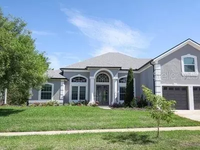 16 Oakland Pointe Cir, Oakland, FL 34760