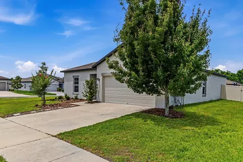 Exterior - 12103 Gothic Rd, Spring Hill, FL 34610 photo 3 of 10