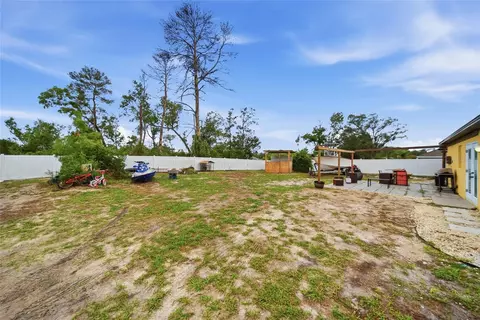 Exterior - 10198 Elgin Blvd, Spring Hill, FL 34608 photo 7 of 7