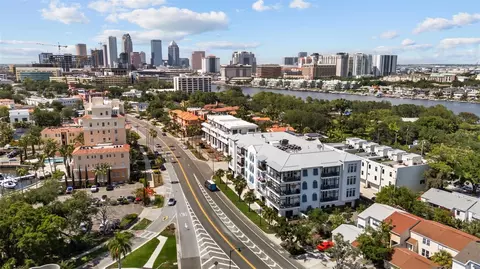 91 Davis Blvd #204, Tampa, FL 33606