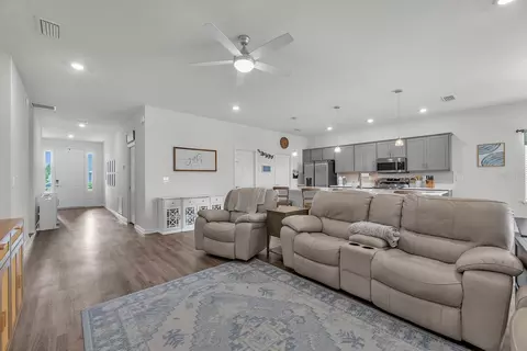 Entry Way - 6543 166th Pl E, Parrish, FL 34219 photo 2 of 3