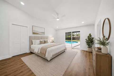 Bedroom - 2104 Doefield Ct, Valrico, FL 33596 photo 1 of 6