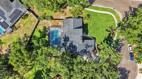 View/Area - 2104 Doefield Ct, Valrico, FL 33596 photo 1 of 2