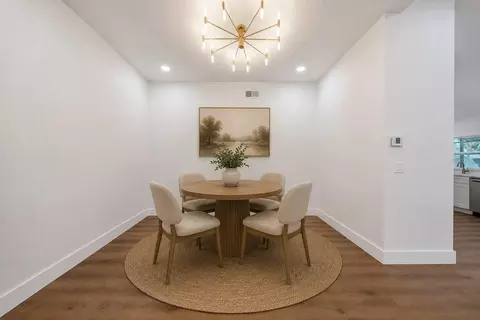 Dining - 2104 Doefield Ct, Valrico, FL 33596 photo 2 of 2
