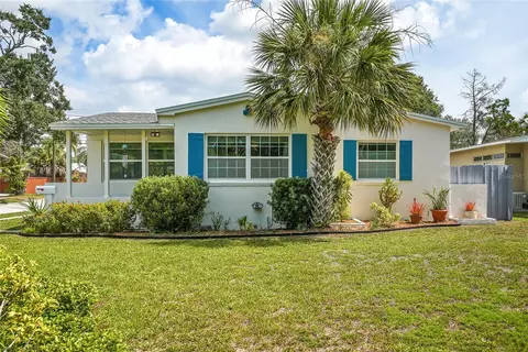 3801 Locust St NE, Saint Petersburg, FL 33703