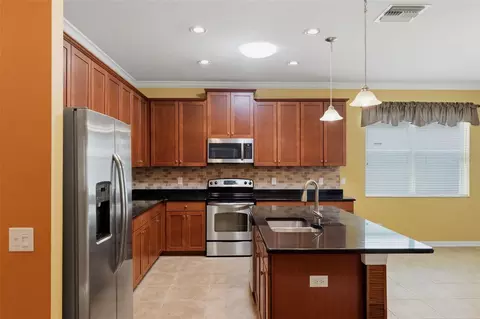 Kitchen - 8854 39th Street Cir E, Parrish, FL 34219 photo 3 of 5
