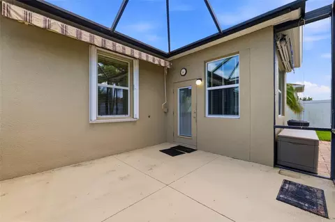 Exterior - 8854 39th Street Cir E, Parrish, FL 34219 photo 8 of 10