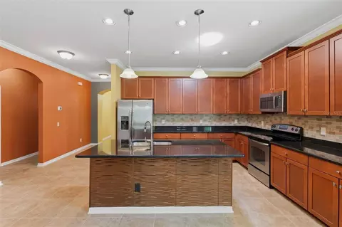 Kitchen - 8854 39th Street Cir E, Parrish, FL 34219 photo 4 of 5