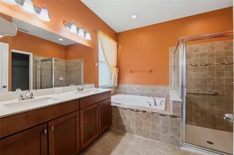 Bath - 8854 39th Street Cir E, Parrish, FL 34219 photo 2 of 4