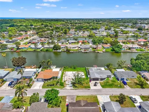 4101 Baden Dr, Holiday, FL 34691