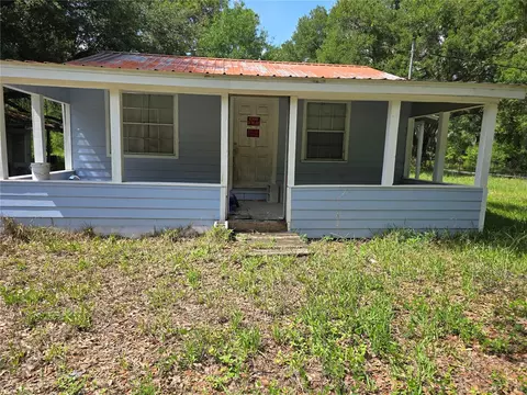 1007 Hawthorn St, Zephyrhills, FL 33540