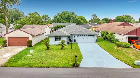 419 Greenfield Rd, Winter Haven, FL 33884