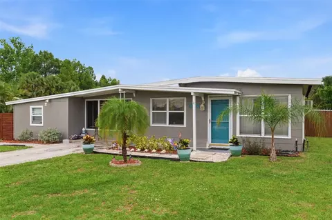 100 Avery Ave, Crystal Beach, FL 34681