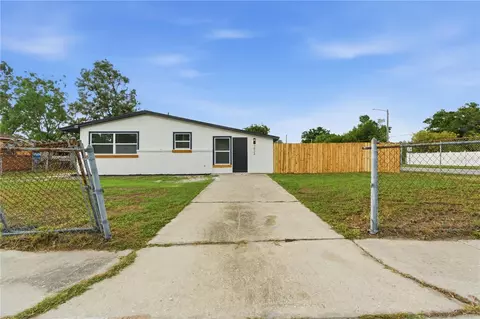 7924 Dahlia Ave, Tampa, FL 33619