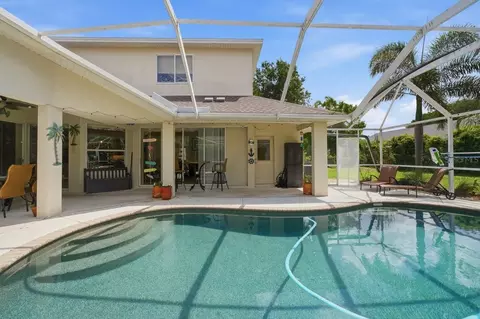 Exterior - 2138 Edelweiss Loop, Trinity, FL 34655 photo 5 of 7