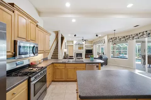 Kitchen - 2138 Edelweiss Loop, Trinity, FL 34655 photo 5 of 6