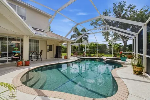 Exterior - 2138 Edelweiss Loop, Trinity, FL 34655 photo 4 of 7
