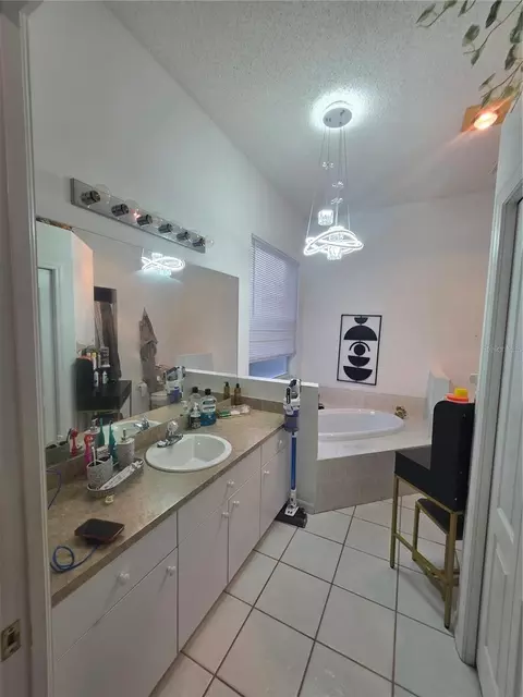 Bath - 17820 Monteverde Dr, Spring Hill, FL 34610 photo 2 of 3