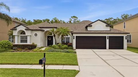 27309 Fordham Dr, Wesley Chapel, FL 33544