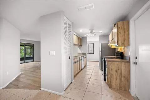Entry Way - 627 Timber Bay Cir W, Oldsmar, FL 34677 photo 1 of 4