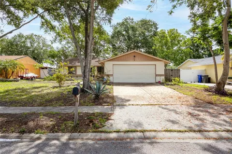 Exterior - 627 Timber Bay Cir W, Oldsmar, FL 34677 photo 10 of 11
