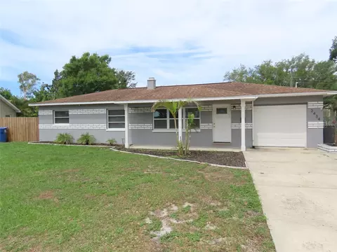2434 65th St N, Saint Petersburg, FL 33710