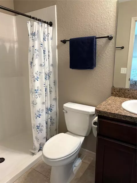 Bath - 176 Juniper Loop Cir, Ocala, FL 34480 photo 1 of 5