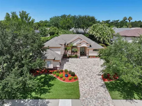 209 Highland Woods Dr, Safety Harbor, FL 34695
