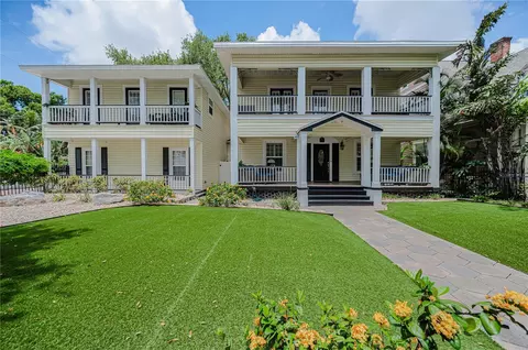 732 NE And 732 12 Ne Oak St, Saint Petersburg, FL 33701