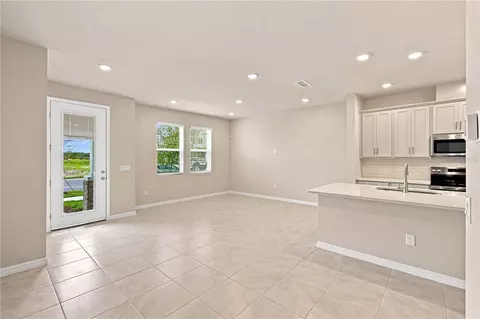 Living - 5592 Coopers Hawk Ct, Saint Cloud, FL 34772 photo 1 of 5