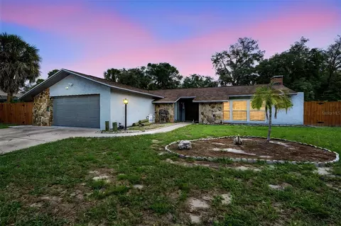 3110 Shadow Oaks Dr, Holiday, FL 34690