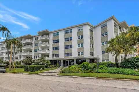 1100 N Shore Dr NE #307, Saint Petersburg, FL 33701