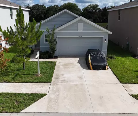36719 Spanish Rose Dr, Dade City, FL 33525