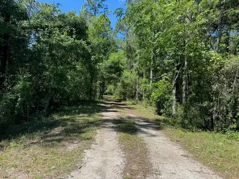 Citadel Drive, Webster, FL 33597