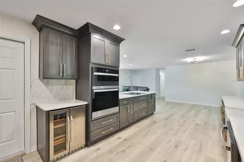 Kitchen - 1578 Indian Bay Rd, Spring Hill, FL 34607 photo 5 of 8