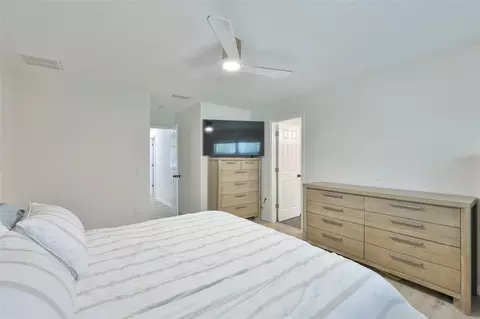Bedroom - 1578 Indian Bay Rd, Spring Hill, FL 34607 photo 2 of 8