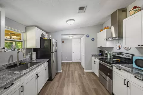 17045 NW 128th Ter, Reddick, FL 32686 photo 8