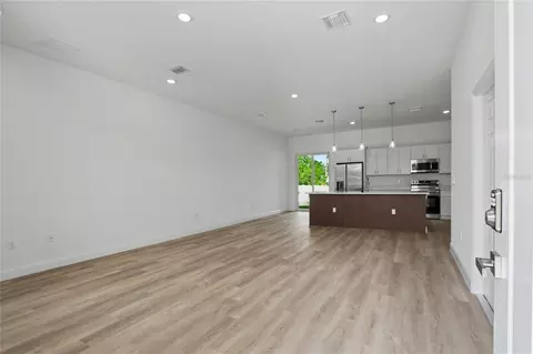 Living - 4814 SW 166th Loop, Ocala, FL 34473 photo 2 of 4