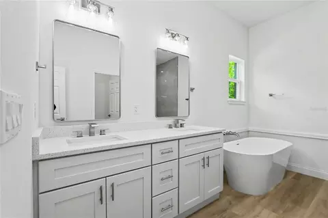 Bath - 4814 SW 166th Loop, Ocala, FL 34473 photo 2 of 5