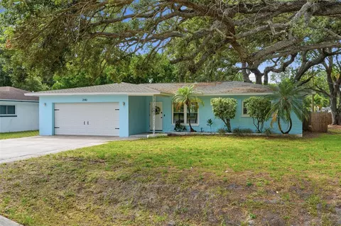 2140 NE Coachman Rd, Clearwater, FL 33765