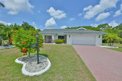 1819 New Bedford Dr, Sun City Center, FL 33573