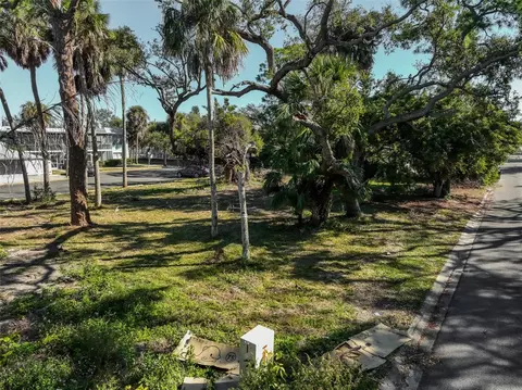 Undisclosed, Saint Petersburg, FL 33705