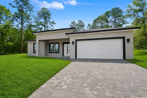 7945 N Ibsen Dr, Citrus Springs, FL 34433