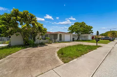 7400 Westcott Dr, Port Richey, FL 34668